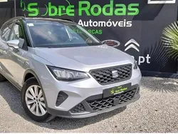 Cinzento Usado 2022 Seat Arona SUV | € 16.850 (Preço justo)