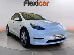Branco Usado 2024 Tesla Model Y SUV | € 34.990 (Caro)