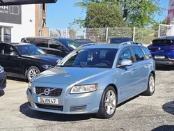 Cinza Usado 2011 Volvo V50 R-Design Carrinha | € 7.990 (Preço justo)