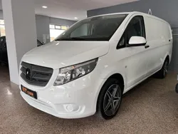 Branco Usado 2022 Mercedes Vito Monovolume | € 36.900 (Preço justo)
