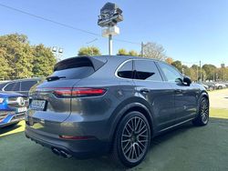 Cinza Usado 2020 Porsche Cayenne SUV | € 67.500