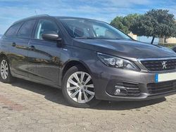 Cinzento Usado 2019 Peugeot 308 Carrinha | € 11.500 (Preço justo)