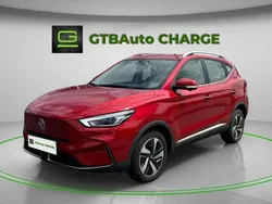 Vermelho Usado 2023 MG ZS Luxury Sedan | € 26.400 (Caro)