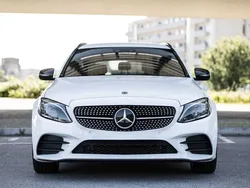 Usado 2020 Mercedes C300e AMG line Sedan | € 27.500 (Caro)