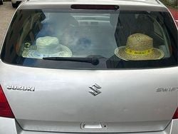 Usado 2006 Suzuki Swift Sedan | € 4.500