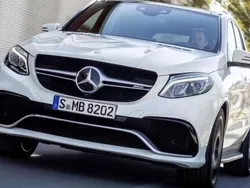 Cinzento Usado 2015 Mercedes GLE500 SUV | € 41.250