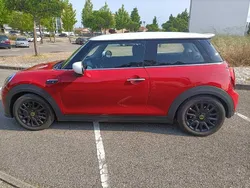 Usado 2021 Mini Cooper SE Citadino | € 20.750 (Preço justo)