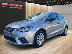 Cinzento Usado 2017 Seat Ibiza Reference | € 12.980 (Preço elevado)