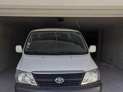 Usado 2010 Toyota HiAce Monovolume | € 7.250