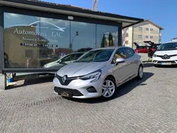 Cinzento Usado 2021 Renault Clio V | € 14.900 (Preço justo)