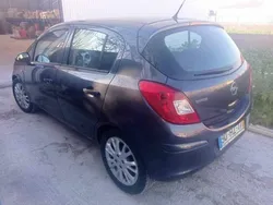 Cinzento Usado 2009 Opel Corsa Citadino | € 3.200 (Super Preço)