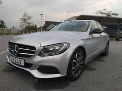 Usado 2016 Mercedes C220 Avantgarde Sedan | € 20.500 (Bom preço)