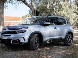 Cinzento Usado 2019 Citroën C5 Aircross PureTech SUV | € 18.850 (Preço justo)