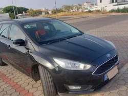 Usado 2015 Ford Focus SE Sedan | € 8.250 (Super Preço)