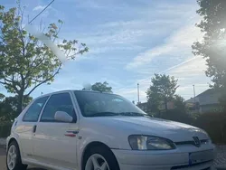 Branco Usado 1996 Peugeot 106 Citadino | € 6.500
