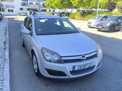 Usado 2006 Opel Astra Sedan | € 2.250 (Bom preço)