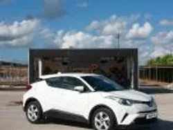 Branco Usado 2019 Toyota C-HR Comfort SUV | € 23.900 (Preço justo)