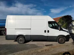 Branco Usado 2018 Iveco Daily | € 13.715