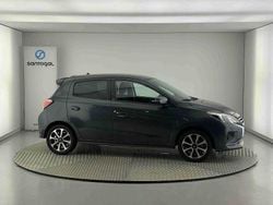 Cinzento Usado 2024 Mitsubishi Space Star Edition Citadino | € 14.490 (Preço justo)