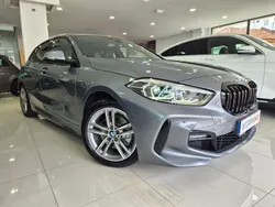Cinza Usado 2022 BMW 116 Citadino | € 27.990 (Preço elevado)