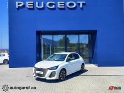 Branco Usado 2025 Peugeot 208 Citadino | € 23.600