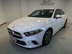 Branco Usado 2020 Mercedes CLA180 Progressive Sedan | € 26.990 (Bom preço)