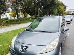 Cinzento Usado 2009 Peugeot 207 Citadino | € 4.400 (Preço justo)