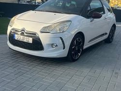 Branco Usado 2010 DS Automobiles DS3 Sport Chic Citadino | € 10.900