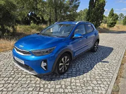 Azul Usado 2022 Kia Stonic SUV | € 17.500 (Preço justo)