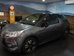 Cinza Usado 2010 DS Automobiles DS3 So Chic Citadino | € 9.500