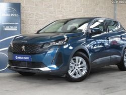 Azul Usado 2021 Peugeot 3008 Active Sedan | € 21.900 (Preço justo)