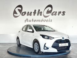 Branco Usado 2021 Toyota Yaris Hybrid | € 15.990
