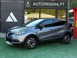 Cinza Usado 2016 Renault Captur Intens SUV | € 12.990 (Preço justo)