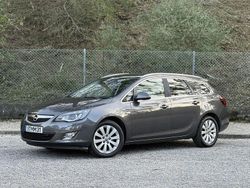 Usado 2012 Opel Astra Cosmo Sedan | € 6.990 (Preço justo)