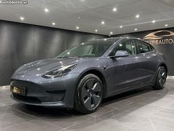 Cinza Usado 2023 Tesla Model 3 Standard Range Plus Sedan | € 30.900 (Bom preço)