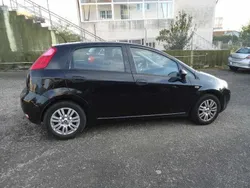 Preto Usado 2015 Fiat Punto Lounge Citadino | € 6.950 (Preço justo)
