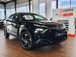 Preto Usado 2024 Citroën C4 PureTech Sedan | € 22.250 (Preço justo)