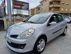 Cinzento Usado 2007 Renault Clio II | € 3.499 (Preço justo)