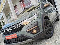Verde Usado 2024 Dacia Jogger Extreme | € 20.500 (Preço justo)