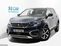 Azul Usado 2018 Peugeot 5008 Allure Monovolume | € 16.400 (Preço justo)