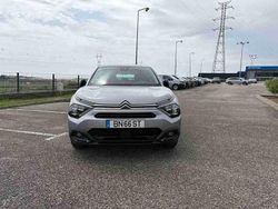 Cinzento Usado 2024 Citroën e-C4 | € 27.490 (Preço elevado)