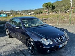 Azul Usado 2003 Mercedes CLK270 Elegance Coupé | € 7.500 (Preço justo)