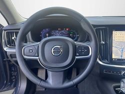 Prateado Usado 2025 Volvo V60 Carrinha | € 45.500 (Preço justo)