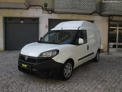 Branco Usado 2022 Fiat Doblò Monovolume | € 16.900 (Caro)