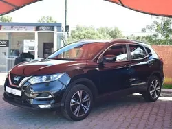 Preto Usado 2018 Nissan Qashqai N-Connecta SUV | € 19.850 (Preço justo)