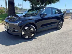 Preto Usado 2024 Volvo EX30 SUV | € 43.700 (Preço elevado)