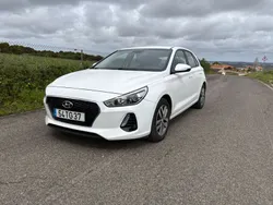 Usado 2017 Hyundai i30 Sedan | € 11.500 (Preço justo)