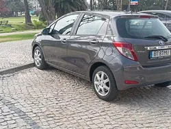 Usado 2013 Toyota Yaris Sedan | € 11.150 (Preço justo)