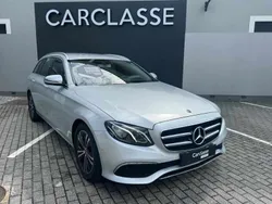 Cinzento Usado 2019 Mercedes E220 Avantgarde Carrinha | € 39.950 (Preço elevado)