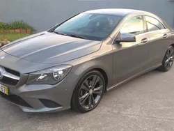 Cinzento Usado 2015 Mercedes CLA180 Sedan | € 16.000 (Super Preço)